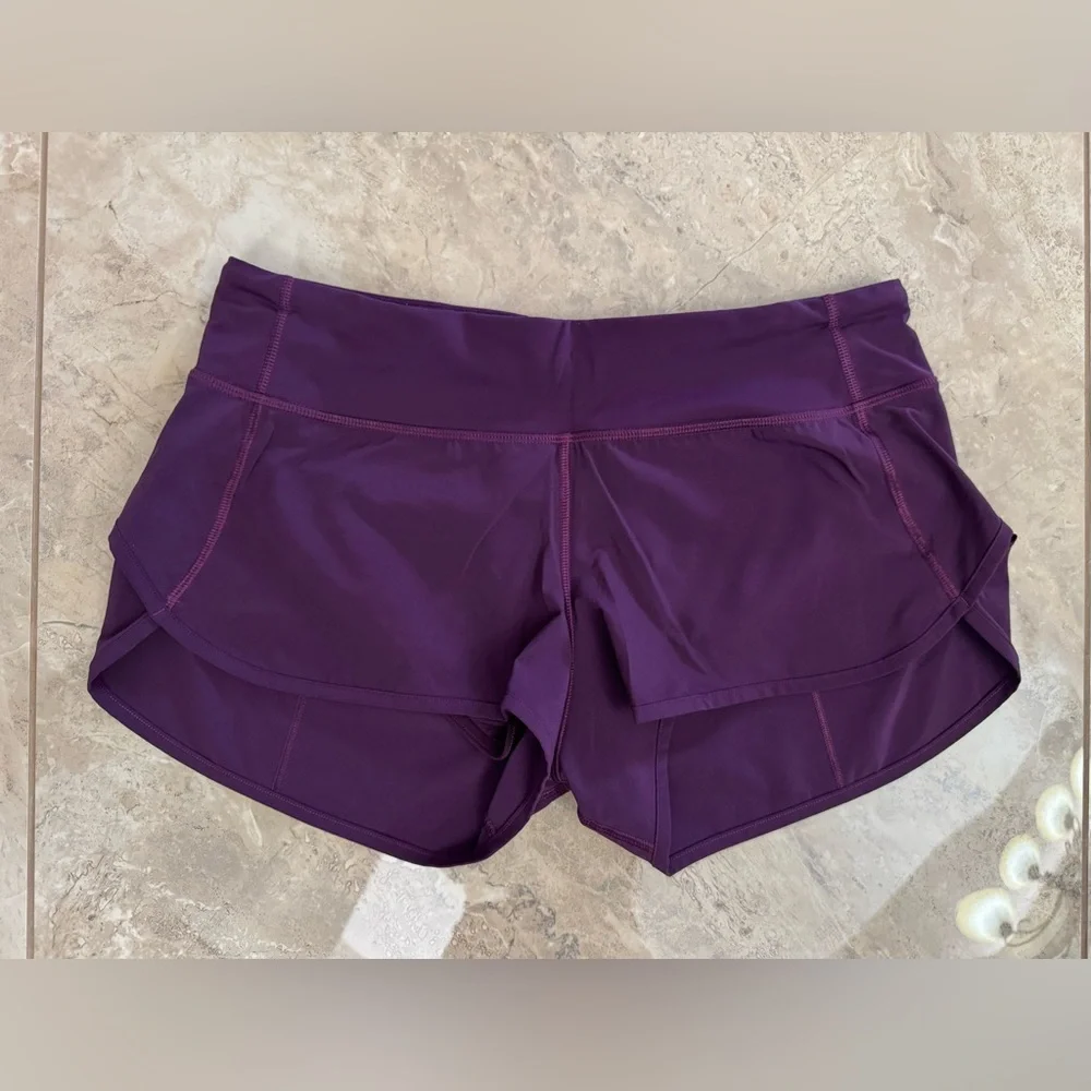 Lululemon Speed Up Shorts LR 2.5” size 6 - Picture 1 of 8